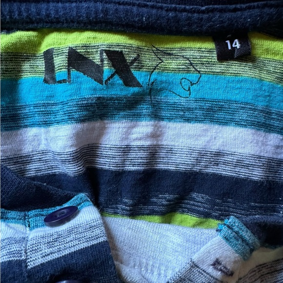 🦩5/$30🦩 Boys LNX T-Shirt - Picture 3 of 3